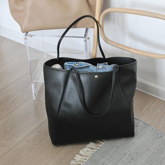 Oversize Black PU Leather Tote: Stylish Weekender & Travel Handbag (23.5x6.3x15) - Picture 4 of 7